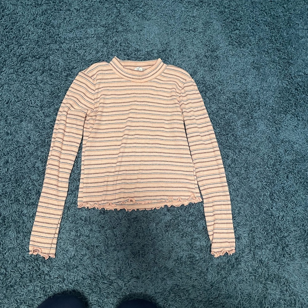 Medium Destined Striped Long Sleeve Crop Top
